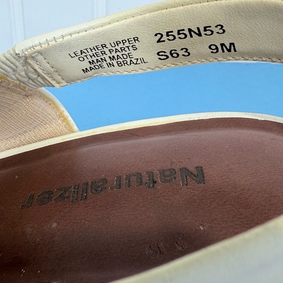 Naturalizer Black and White Sandals with Straps Size 9 - Picture 9 of 12